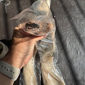 BRAND NEW COVET AND MANE 22inch blonde 0 hand tied extensions